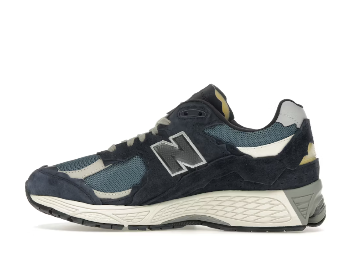 New Balance 2002R Protection Pack Dark Navy