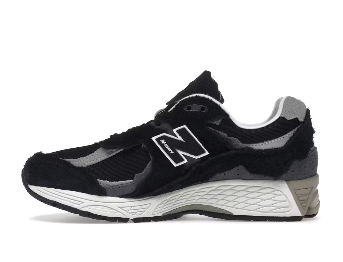 New Balance 2002R Protection Pack Black Grey