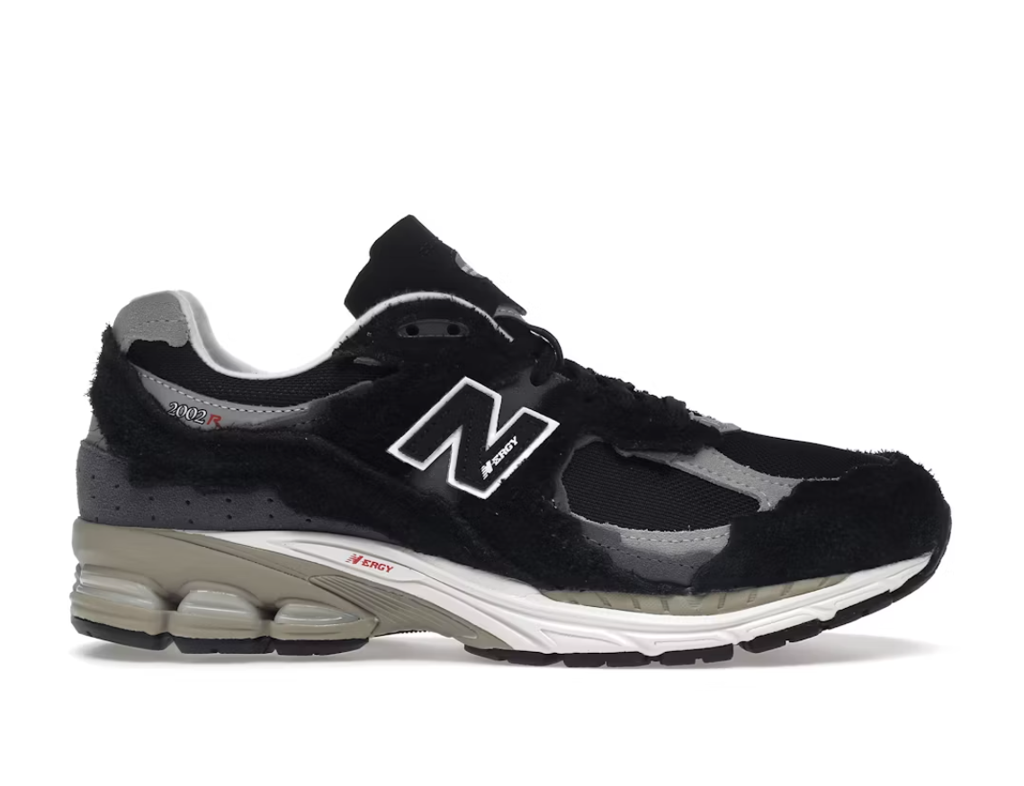 New Balance 2002R Protection Pack Black Grey