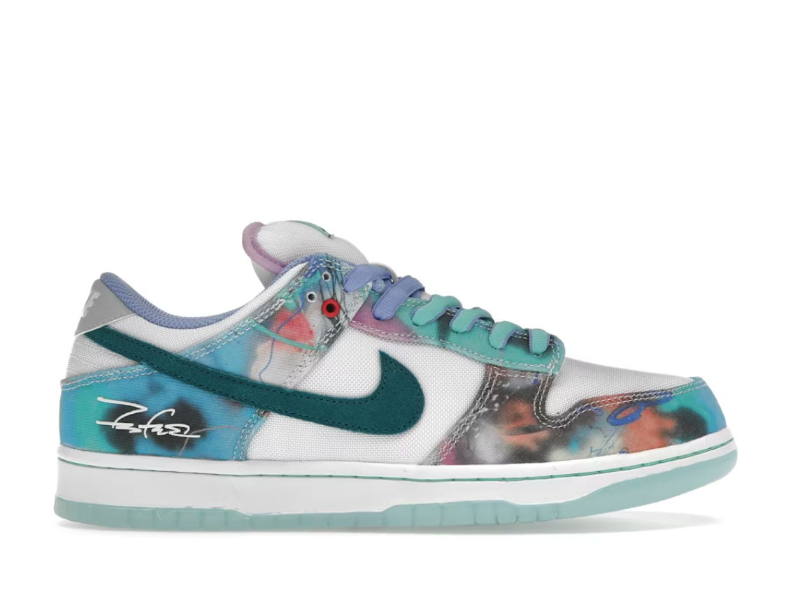 Nike SB Dunk Low Futura Laboratories Bleached Aqua