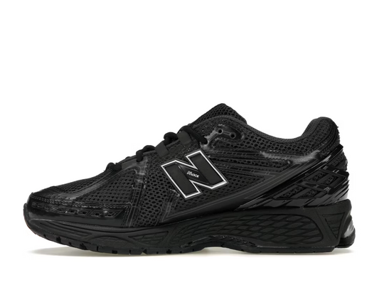 New Balance 1906R Black Metallic Silver