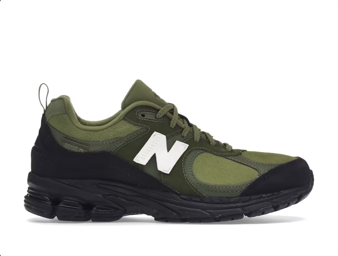 New Balance 2002R The Basement Moss Green