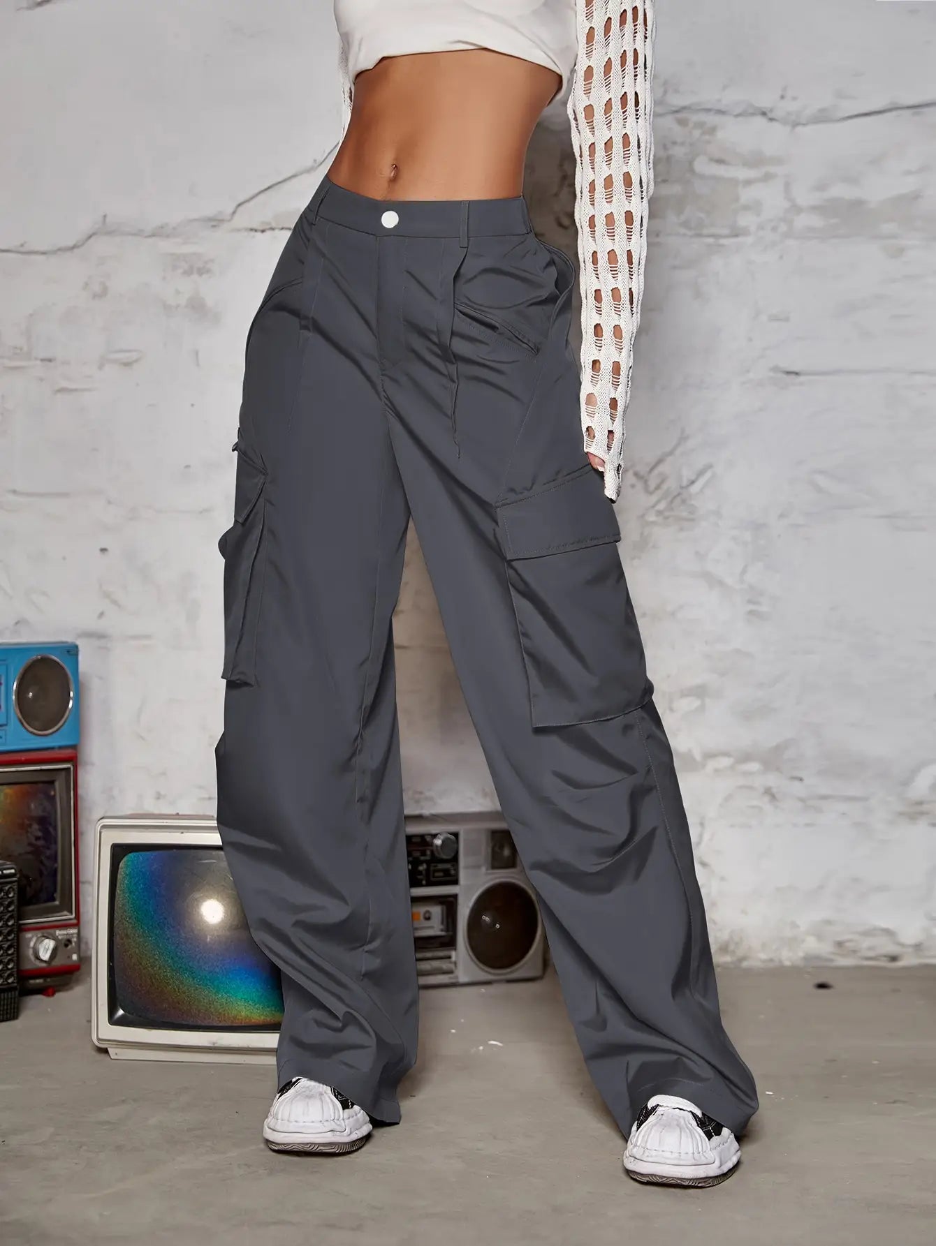 Solid Wide Leg Cargo Pants