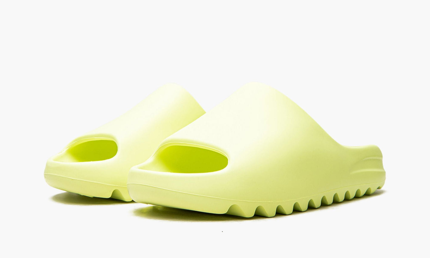 YEEZY SLIDE "Glow"